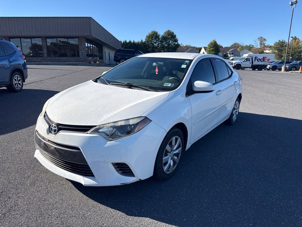 Used 2016 Toyota Corolla LE w/ Body Protection Package #1 FWD image 1
