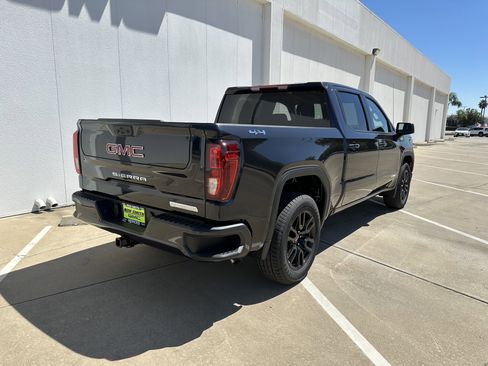 New 2026 GMC Sierra 1500 Elevation image 6