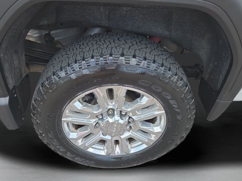 Used 2022 GMC Sierra 2500 Denali AWD/4WD image 39