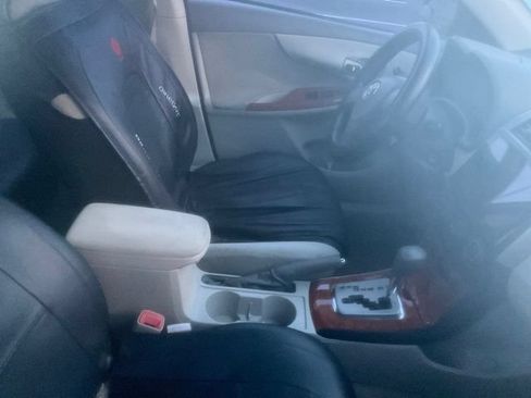 Used 2009 Toyota Corolla XLE FWD image 3
