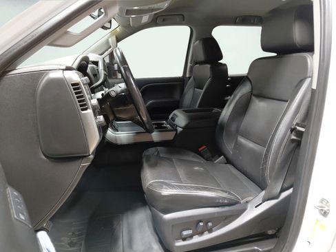 Used 2019 Chevrolet Silverado 2500 LTZ w/ Duramax Plus Package AWD/4WD image 33