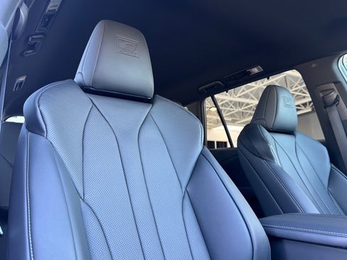 Certified 2026 Lexus TX 500h AWD w/ Technology Package image 21