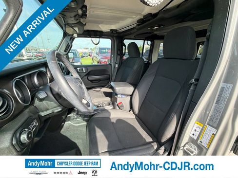 Used 2018 Jeep Wrangler Unlimited Sport S AWD/4WD image 10