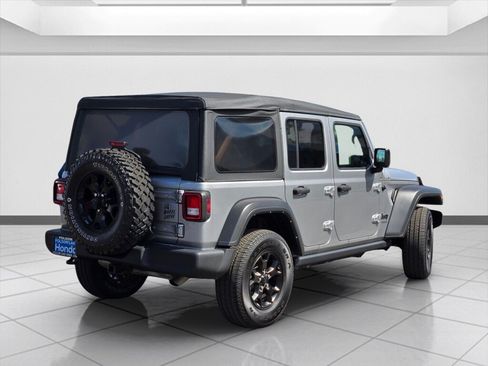 Used 2021 Jeep Wrangler Unlimited Sport AWD/4WD image 5