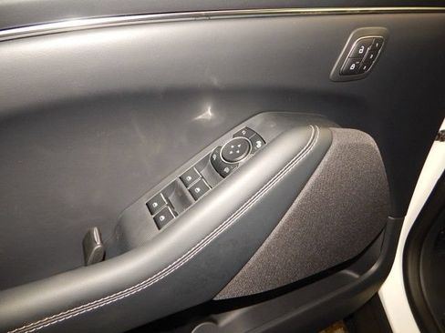 Used 2024 Ford Mustang Mach-E Select w/ Comfort Package Lite AWD/4WD image 15