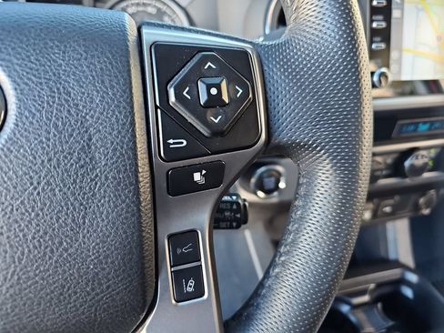 Used 2023 Toyota Tacoma SR5 RWD image 12
