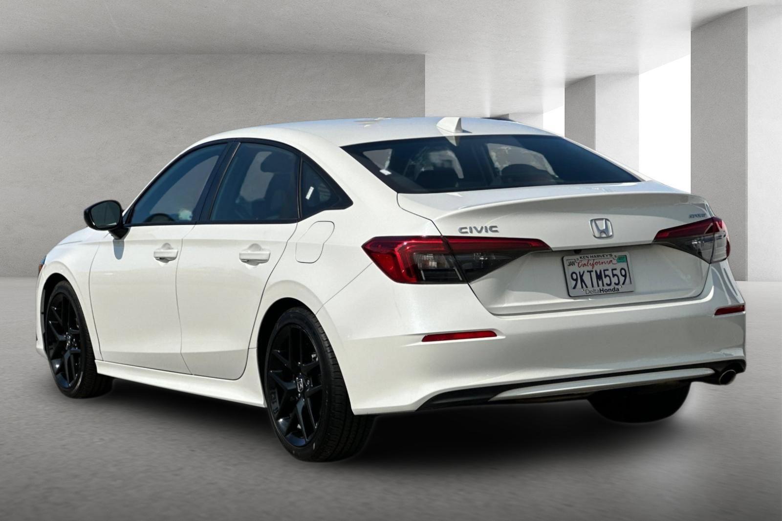 Used 2024 Honda Civic Sport image 6