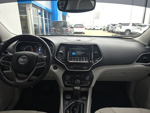 Used 2020 Jeep Cherokee Limited AWD/4WD image 8
