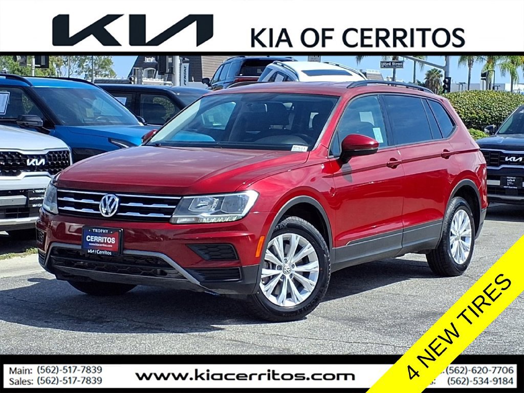Used 2018 Volkswagen Tiguan S FWD image 1