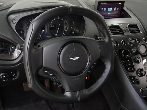 Used 2014 Aston Martin Vanquish Coupe RWD image 15