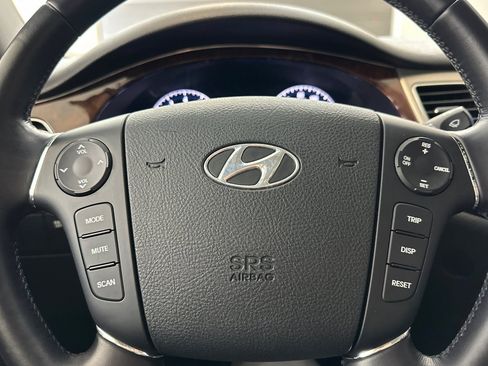 Used 2009 Hyundai Genesis 3.8 image 17