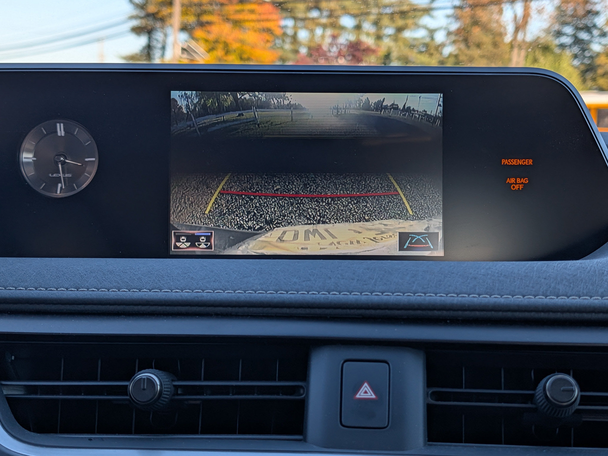 Used 2019 Lexus UX 200 w/ Premium Package FWD image 24