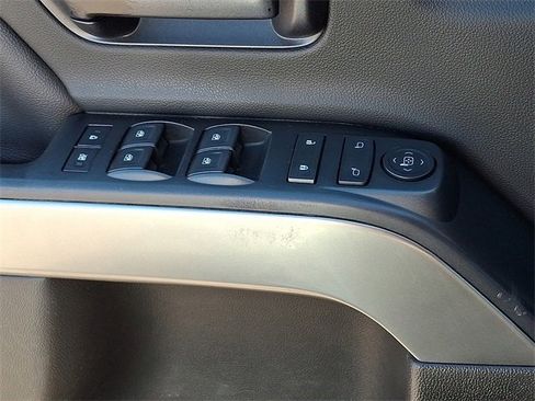 Used 2018 Chevrolet Silverado 1500 LT w/ All Star Edition image 19