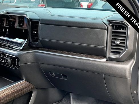 Used 2025 Chevrolet Silverado 2500 LT w/ Trail Boss Package AWD/4WD image 26