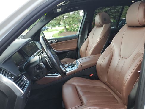 Used 2020 BMW X5 xDrive40i w/ Premium Package AWD/4WD image 5