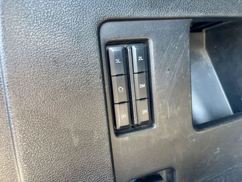 Used 2018 Ford Expedition Max XLT w/ Equipment Group 202A image 18