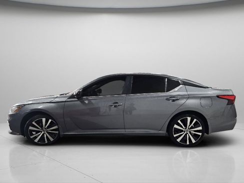 Used 2020 Nissan Altima 2.5 SR w/ Premium Package AWD/4WD image 21