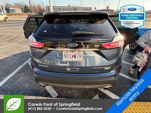 Used 2019 Ford Edge Titanium w/ Cold Weather Package image 10