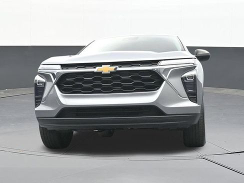 Used 2024 Chevrolet Trax LS FWD image 53