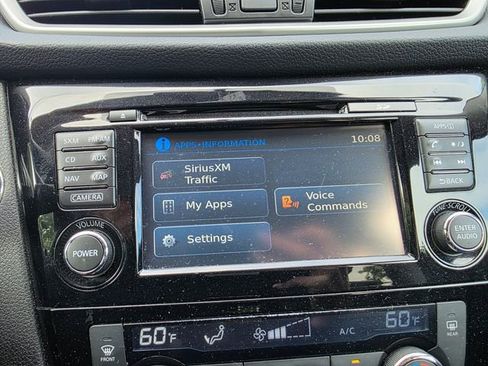 Used 2015 Nissan Rogue SL w/ SL Premium Package image 22