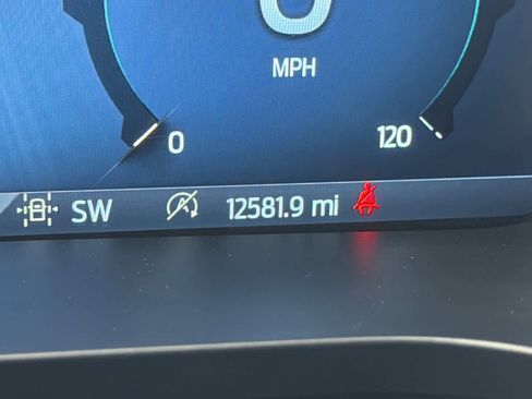 Used 2024 Ford F150 XLT image 25