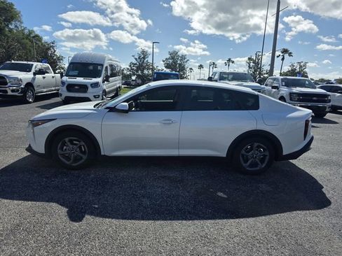 Used 2025 Kia K4 LXS image 8