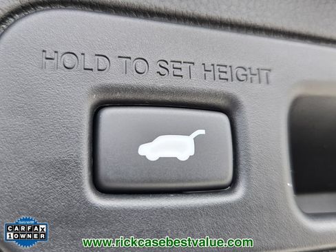 Used 2024 Honda Pilot Touring image 15