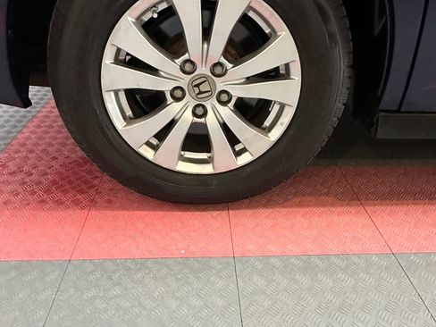 Used 2015 Honda Odyssey EX image 37