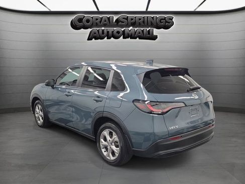 Certified 2025 Honda HR-V LX image 4