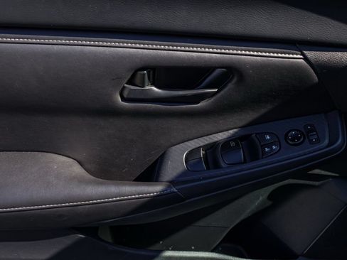 Used 2024 Nissan Sentra S FWD image 22