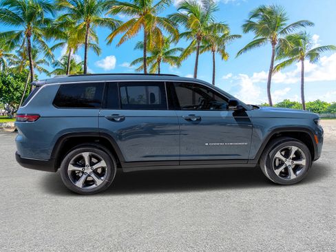 New 2026 Jeep Grand Cherokee L Limited image 2