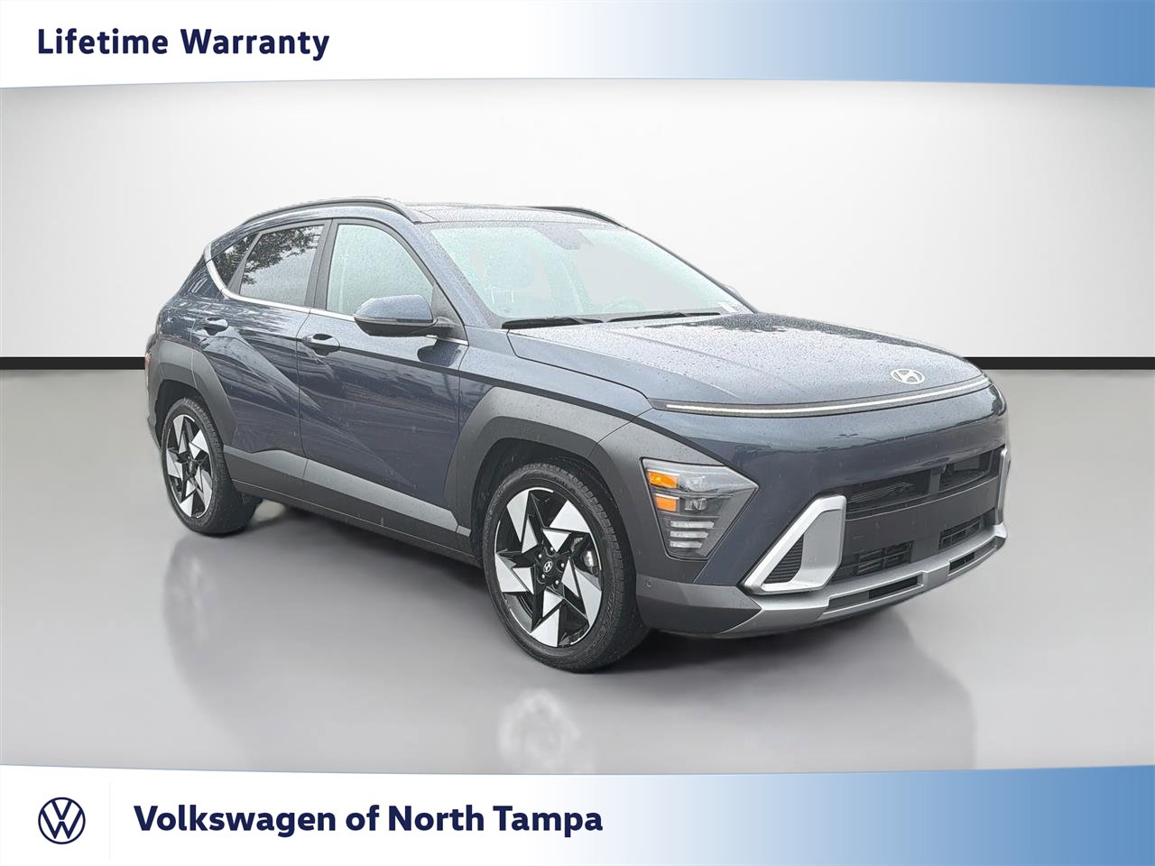 Used 2024 Hyundai Kona Limited FWD image 1