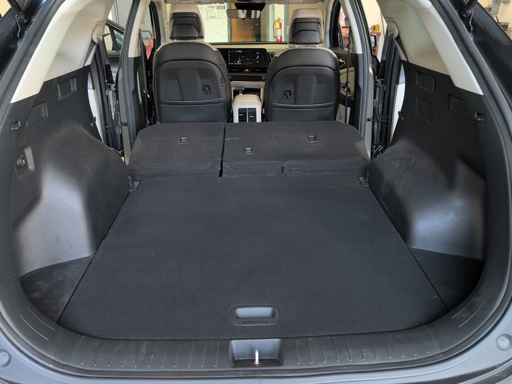 Certified 2023 Kia Sportage EX FWD image 13