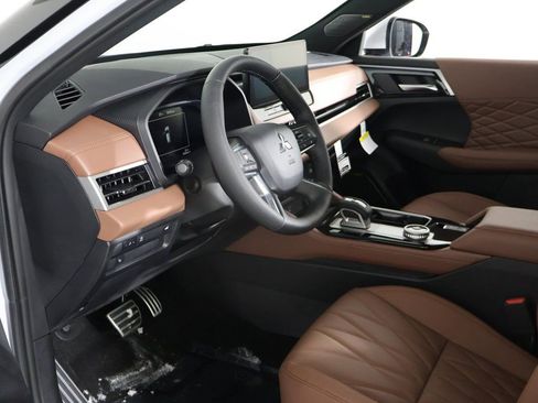 New 2026 Mitsubishi Outlander SEL image 29