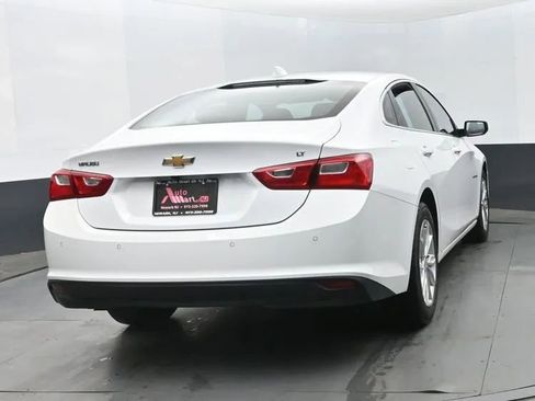 Used 2024 Chevrolet Malibu LT FWD image 8