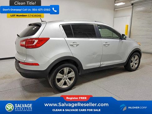 Used 2012 Kia Sportage LX w/ Convenience Pkg FWD image 4