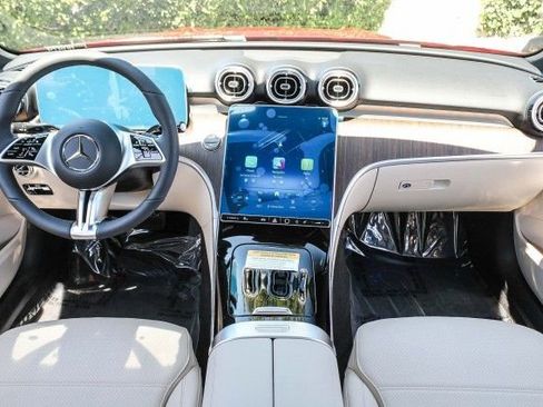 New 2025 Mercedes-Benz C 300 4MATIC Sedan image 12