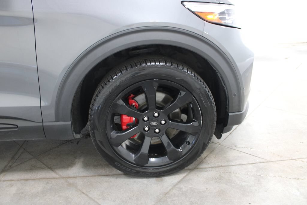Used 2021 Ford Explorer ST w/ Equipment Group 401A AWD/4WD image 42
