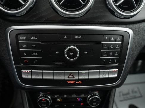 Used 2018 Mercedes-Benz GLA 250 4MATIC image 27