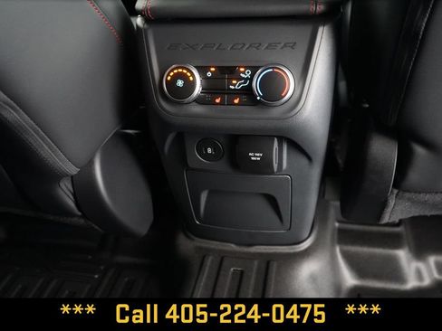 Used 2025 Ford Explorer ST-Line w/ Premium Package RWD image 22