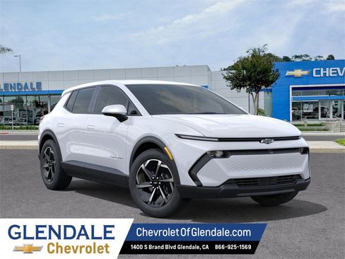 New 2026 Chevrolet Equinox EV LT image 7