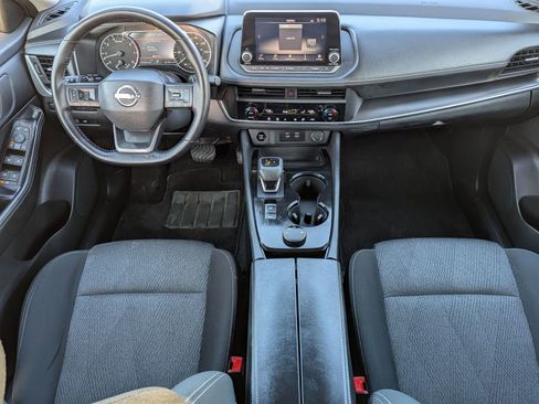 Certified 2025 Nissan Rogue SV image 20