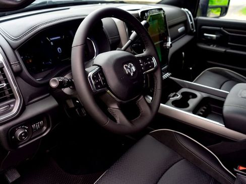 New 2026 RAM 2500 Laramie w/ Night Edition AWD/4WD image 10