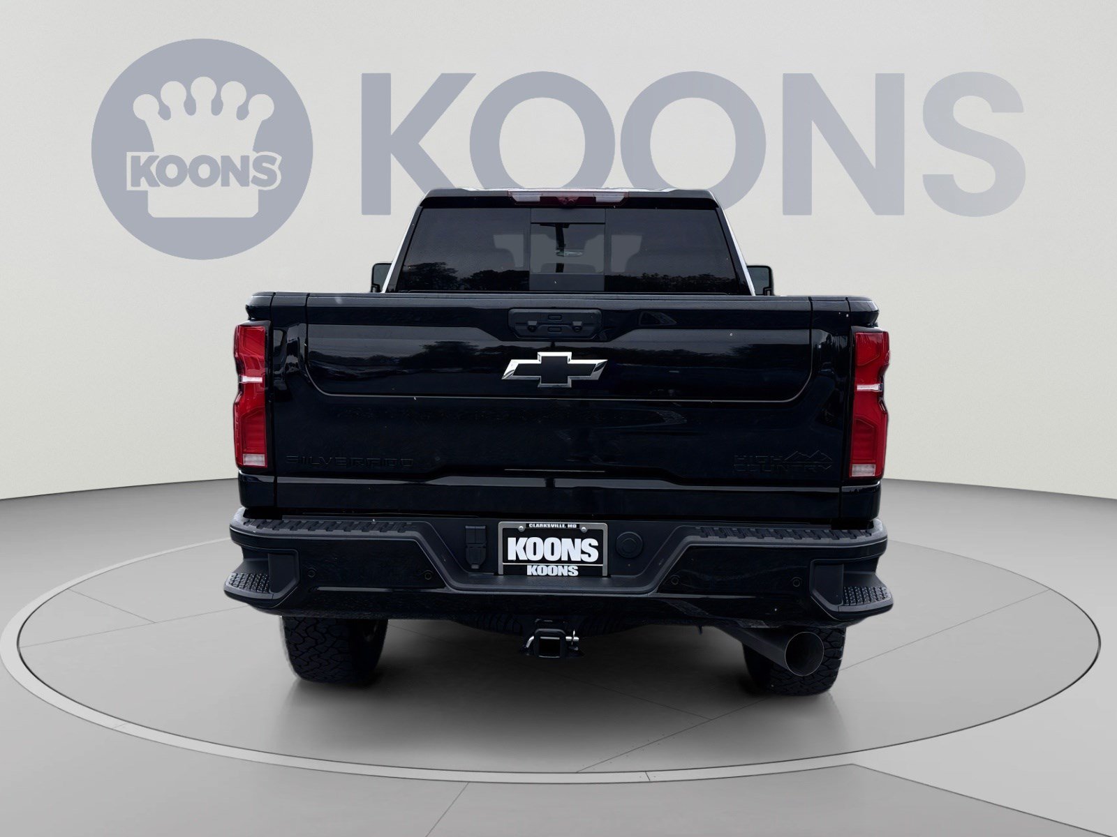 New 2026 Chevrolet Silverado 2500 High Country w/ High Country Premium Package AWD/4WD image 4