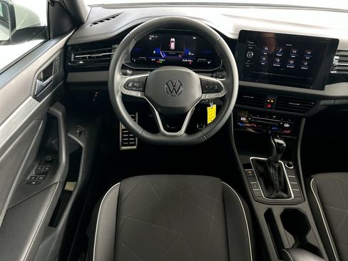 Certified 2026 Volkswagen Jetta Sport FWD image 30
