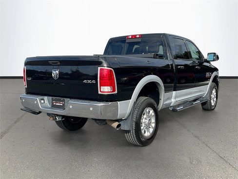 Used 2017 RAM 2500 Laramie w/ Snow Chief Group image 7