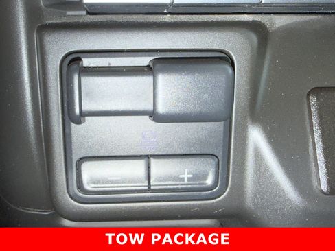 Used 2025 Chevrolet Silverado 1500 Custom image 22