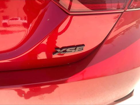 Used 2023 Toyota Camry XSE FWD image 10