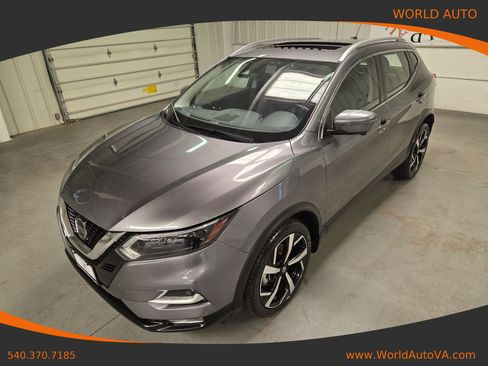 Used 2021 Nissan Rogue Sport SL w/ Premium Package AWD/4WD image 1