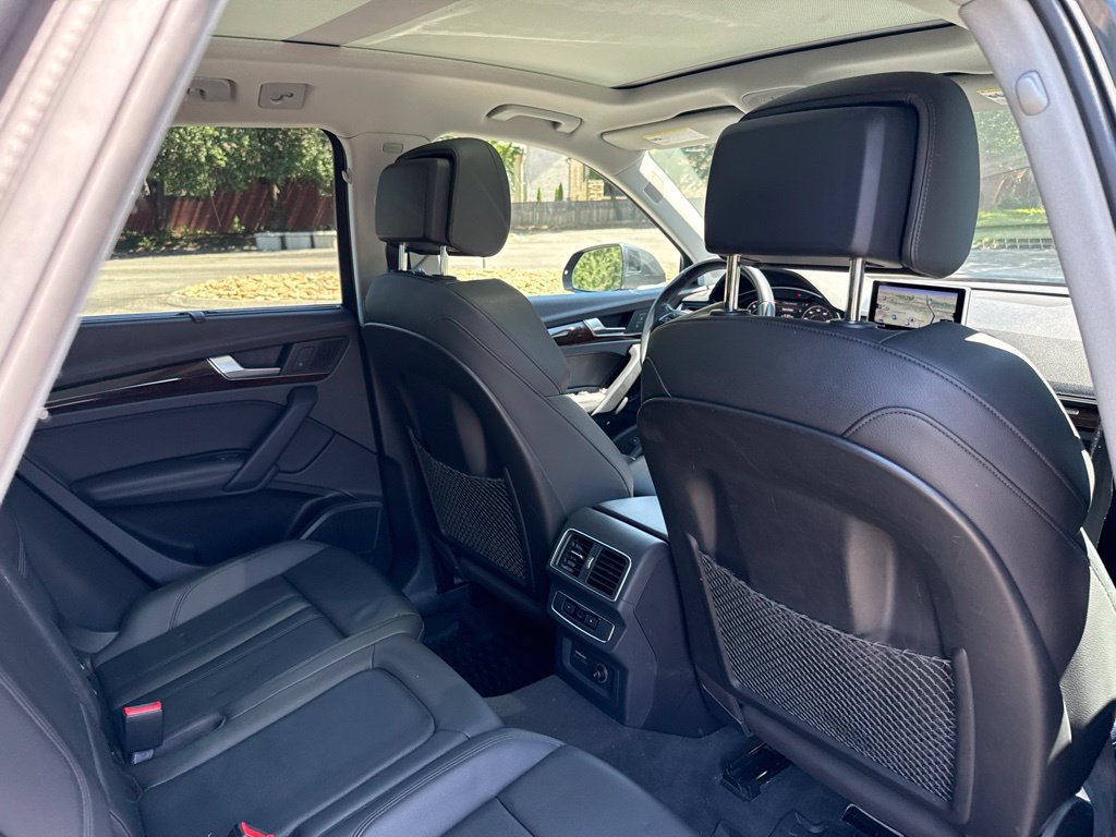 Used 2019 Audi Q5 Premium w/ Premium Plus Package AWD/4WD image 19